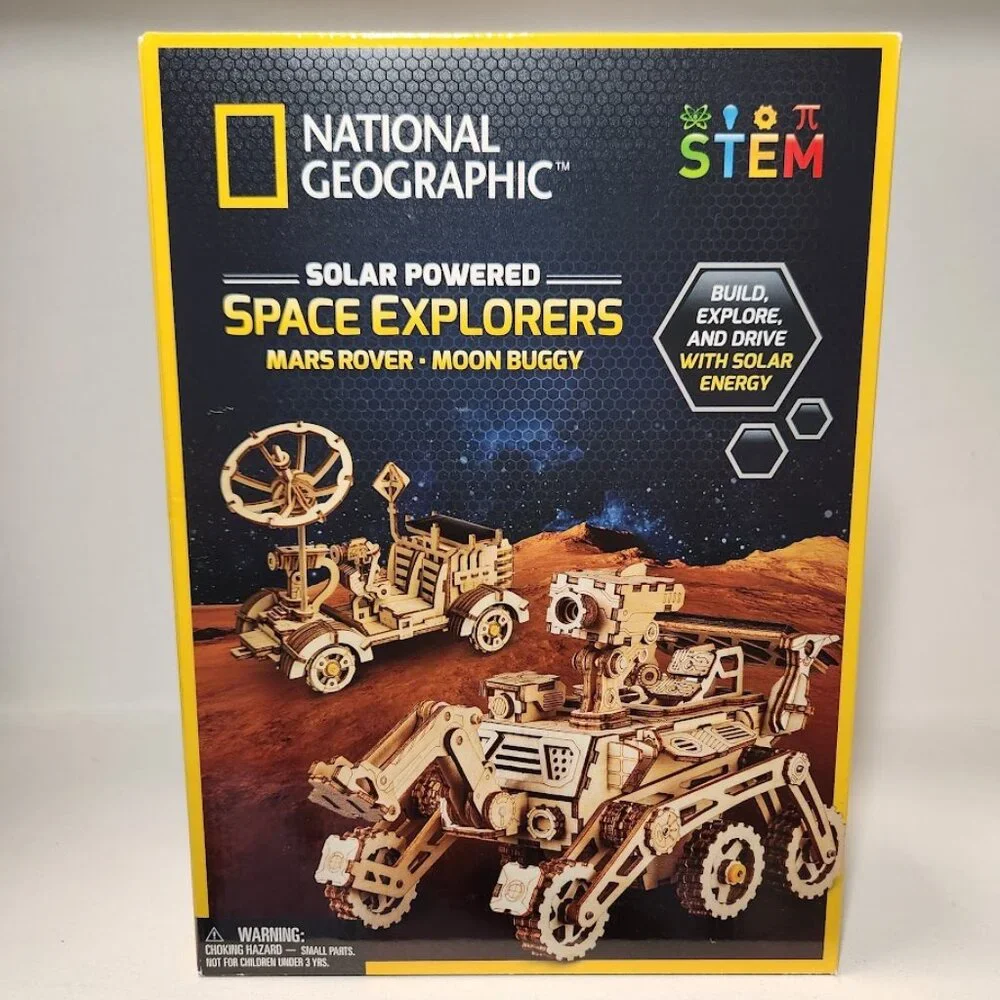 NEW NATIONAL GEOGRAPHIC Solar Model Kit Wooden 3D Puzzle Models NASA Space Explo